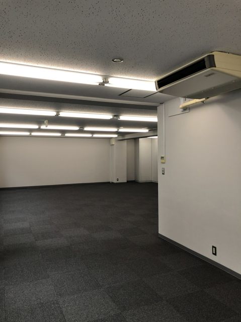 コアビル2階 (9).jpg