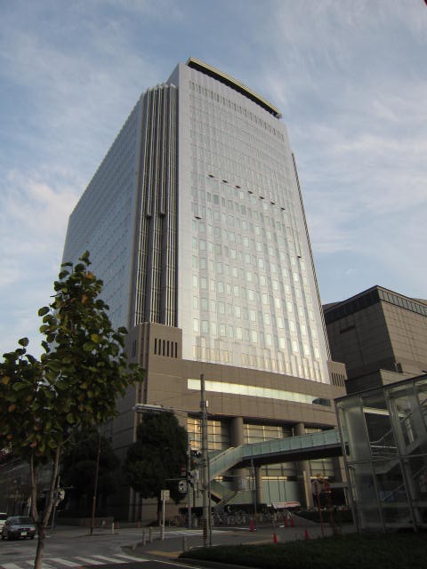 NHK名古屋放送センター外観.jpg