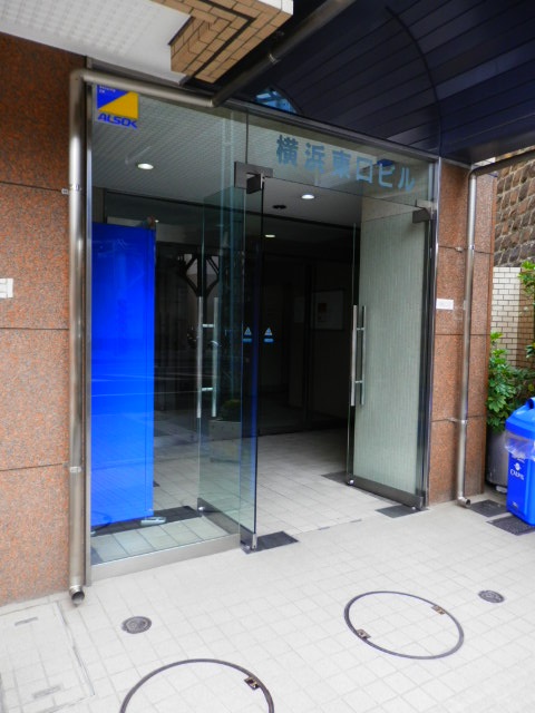 横浜東口2.JPG