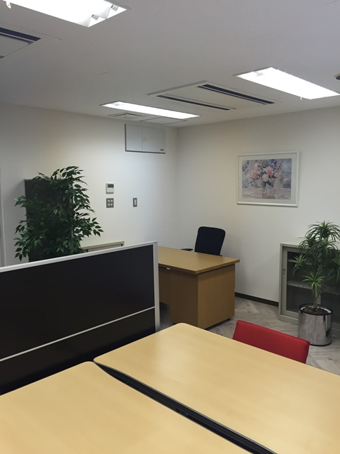 オフィスポート大阪510号室 (4).JPG