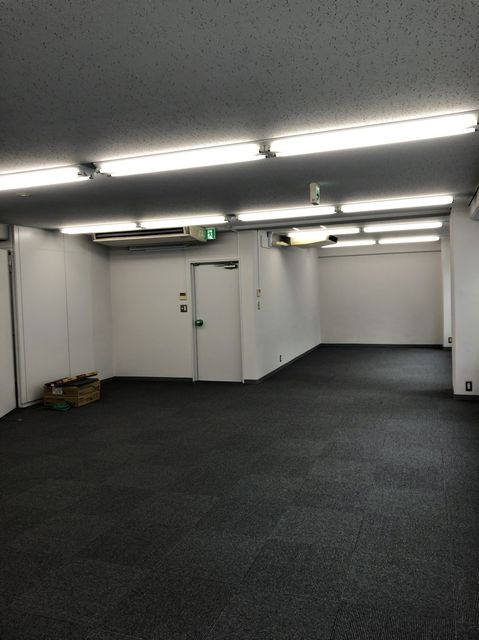 コアビル2階 (7).jpg