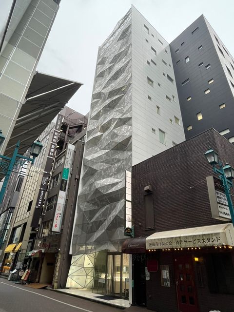 DEARGINZA1.jpg