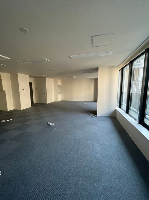 NISSYOU BUILDING室内 (11).jpg