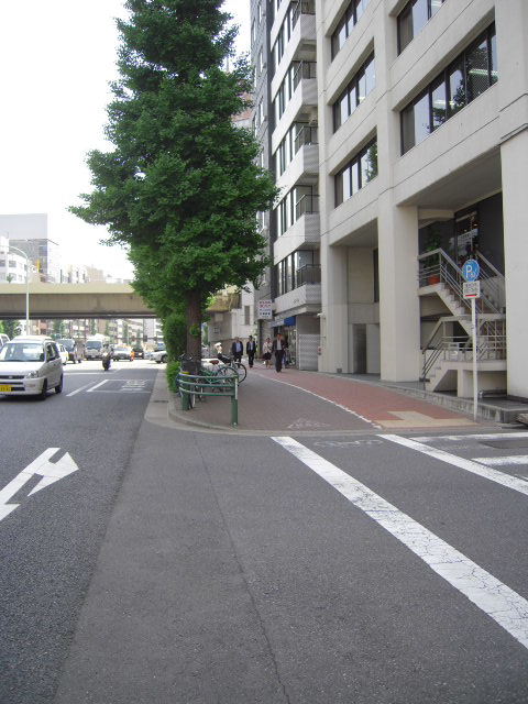 新京橋（京橋3-9-4）3.JPG