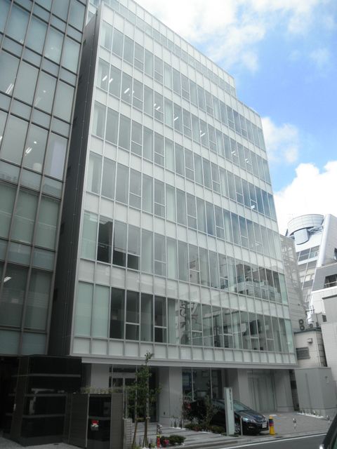 クロスオフィス渋谷Medio外観2.JPG